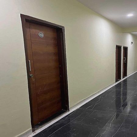 Hotel O Pravin Executive Gangapur  Екстериор снимка